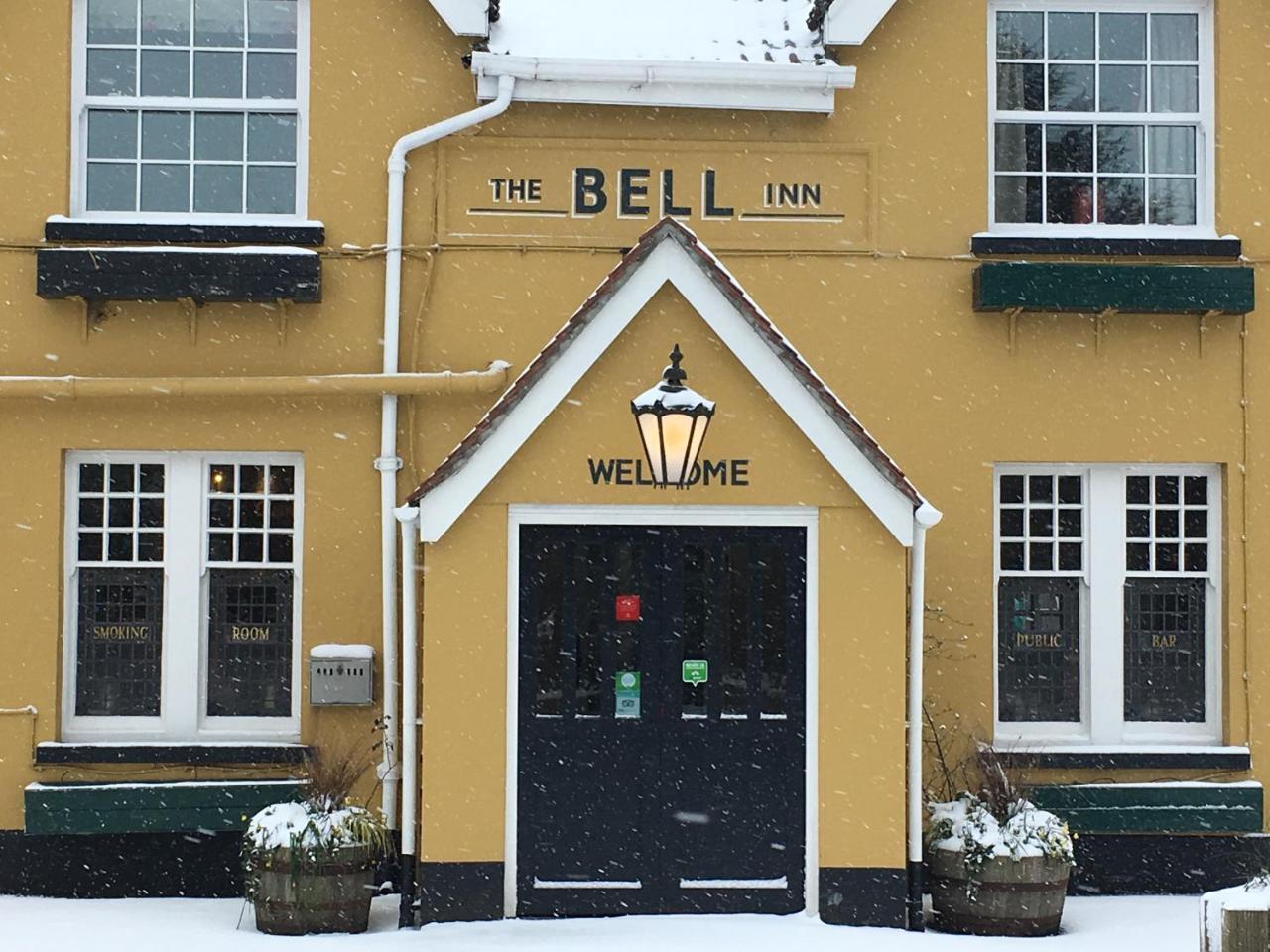 Отель The Bell At Old Sodbury Чиппинг-Содбери Экстерьер фото